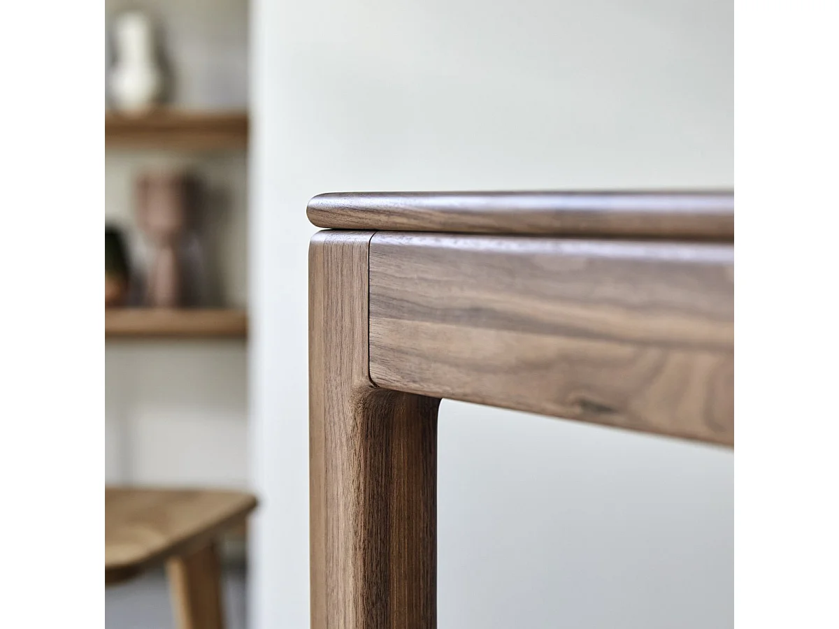 Tavolo in legno di noce massello 260x90 Arto