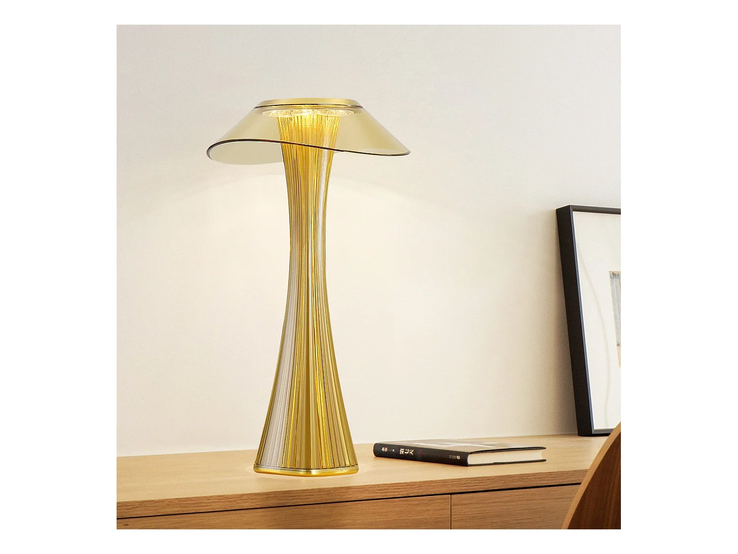 NETTLIFE Nowoczesna ściemnialna lampka nocna LED USB z 3 poziomami jasności Lampa stołowa Lampa stołowa