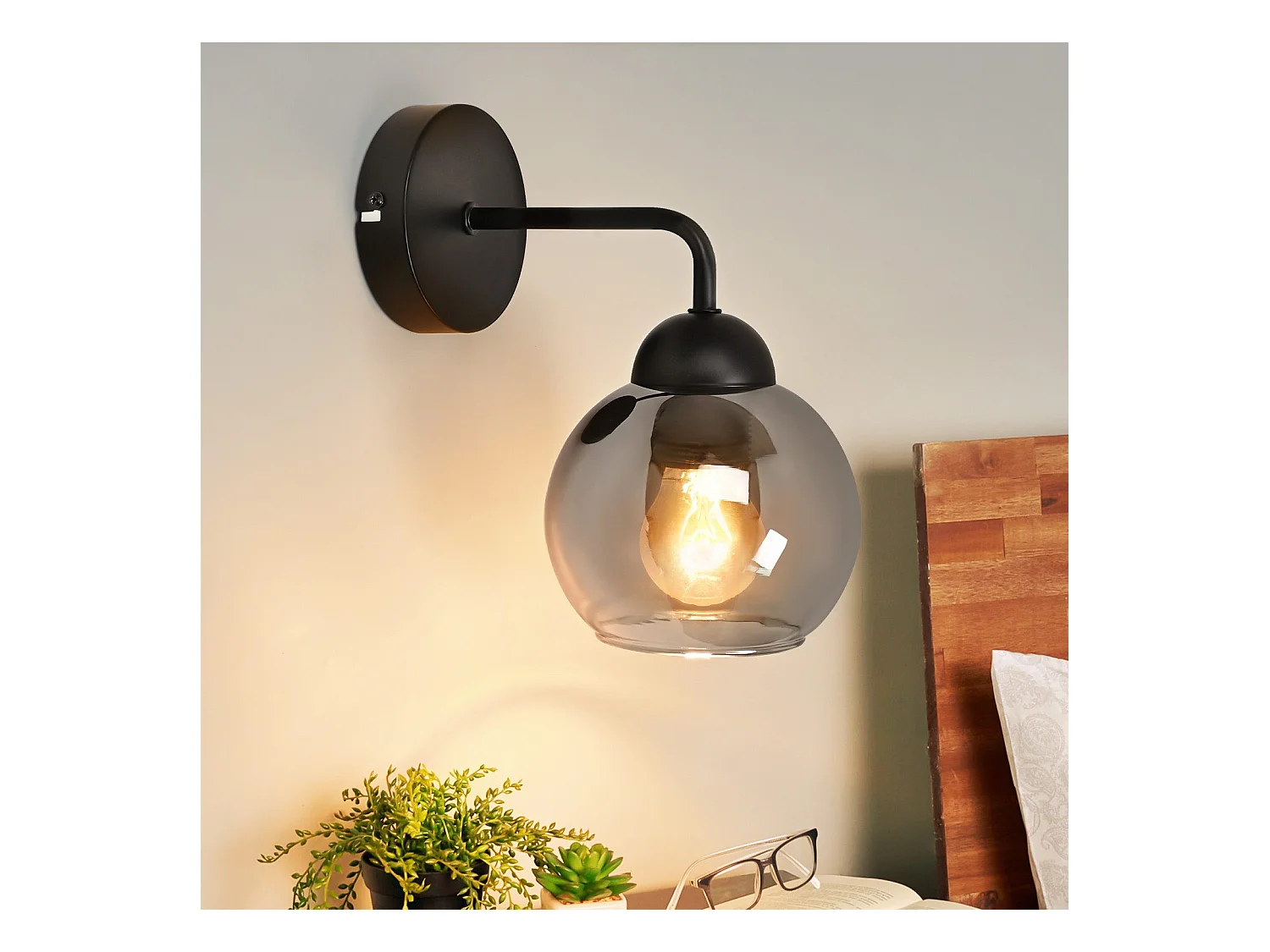 Applique murale d'intérieur vintage NETTLIFE E27 : éclairage mural rétro pour chambre à coucher en verre noir