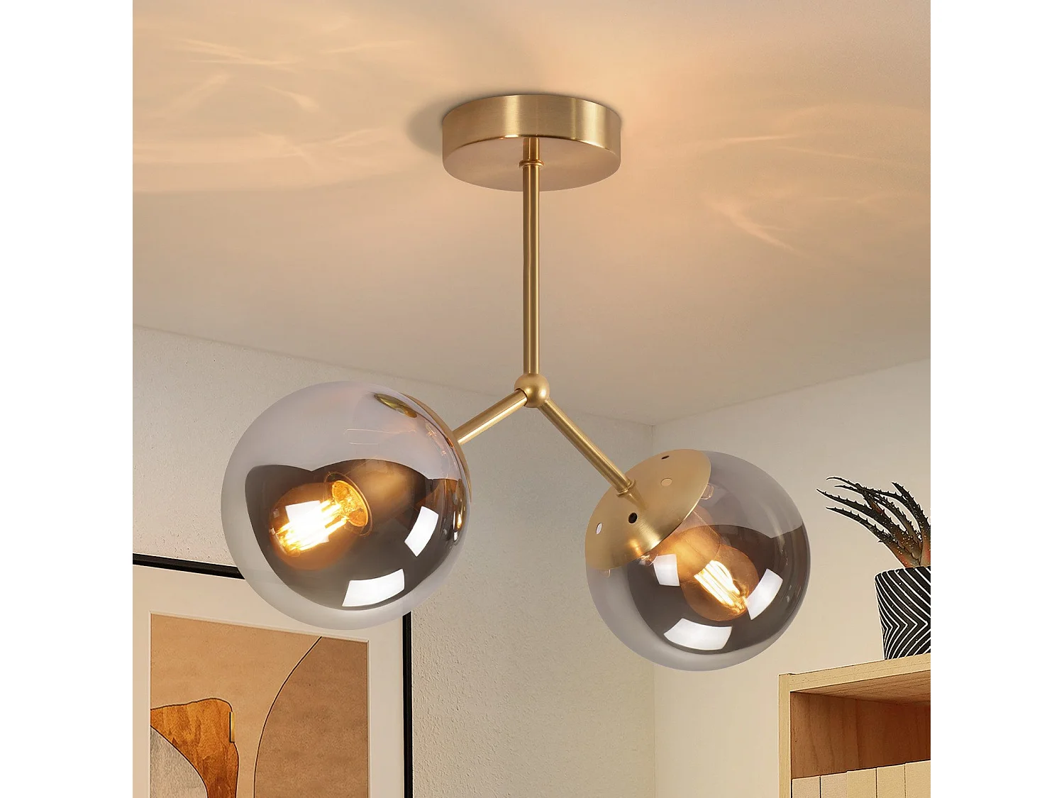 Plafonnier NETTLIFE en verre pour couloir : Plafonnier vintage E27 pour couloir en boule dorée en verre à 2 lumières