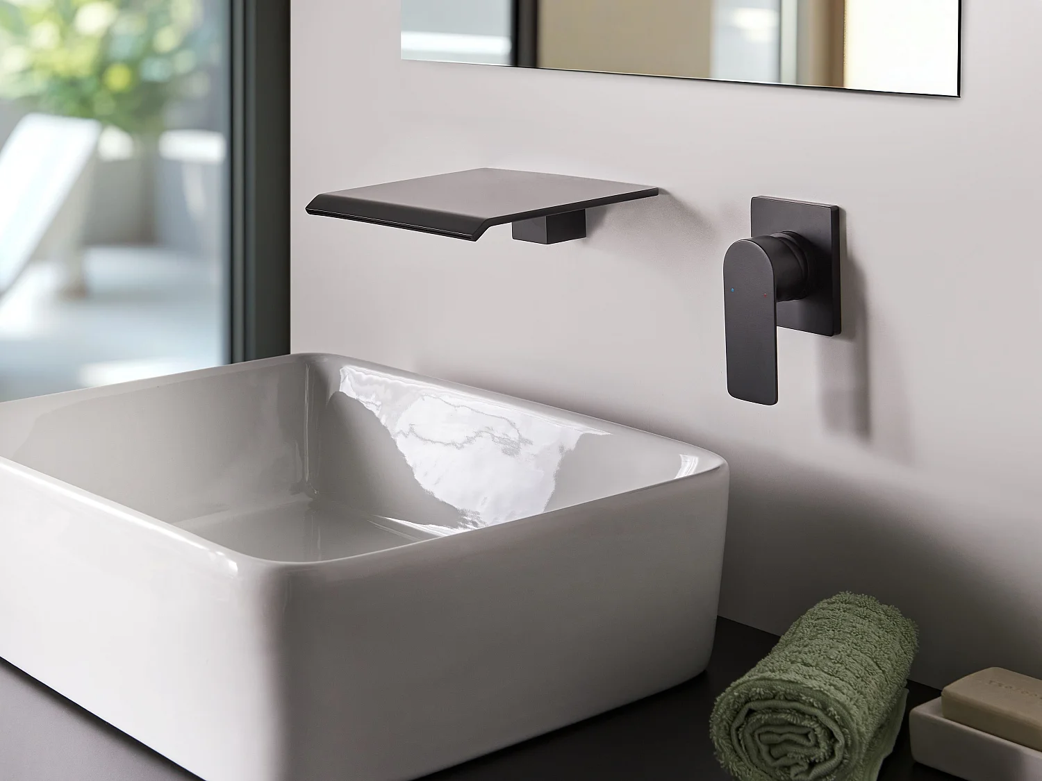 Wall Mounted Basin Mixer Tap APONWAO Brass Black