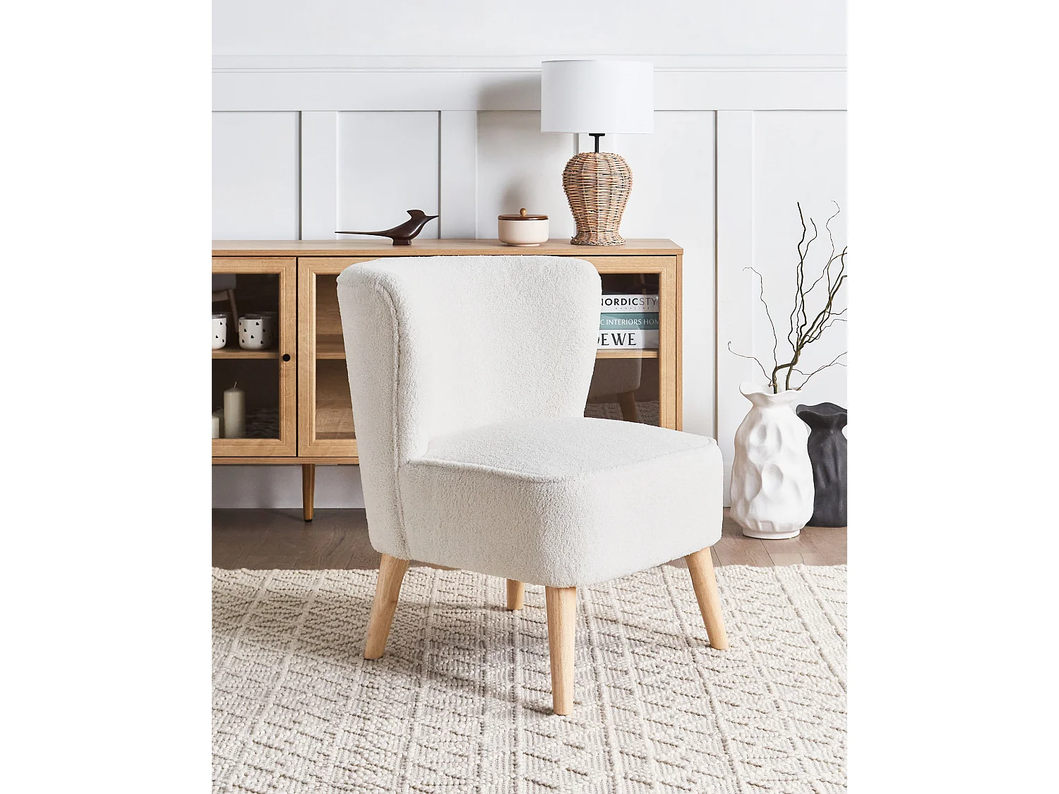 Sessel ALVEN Bouclé Cremeweiss