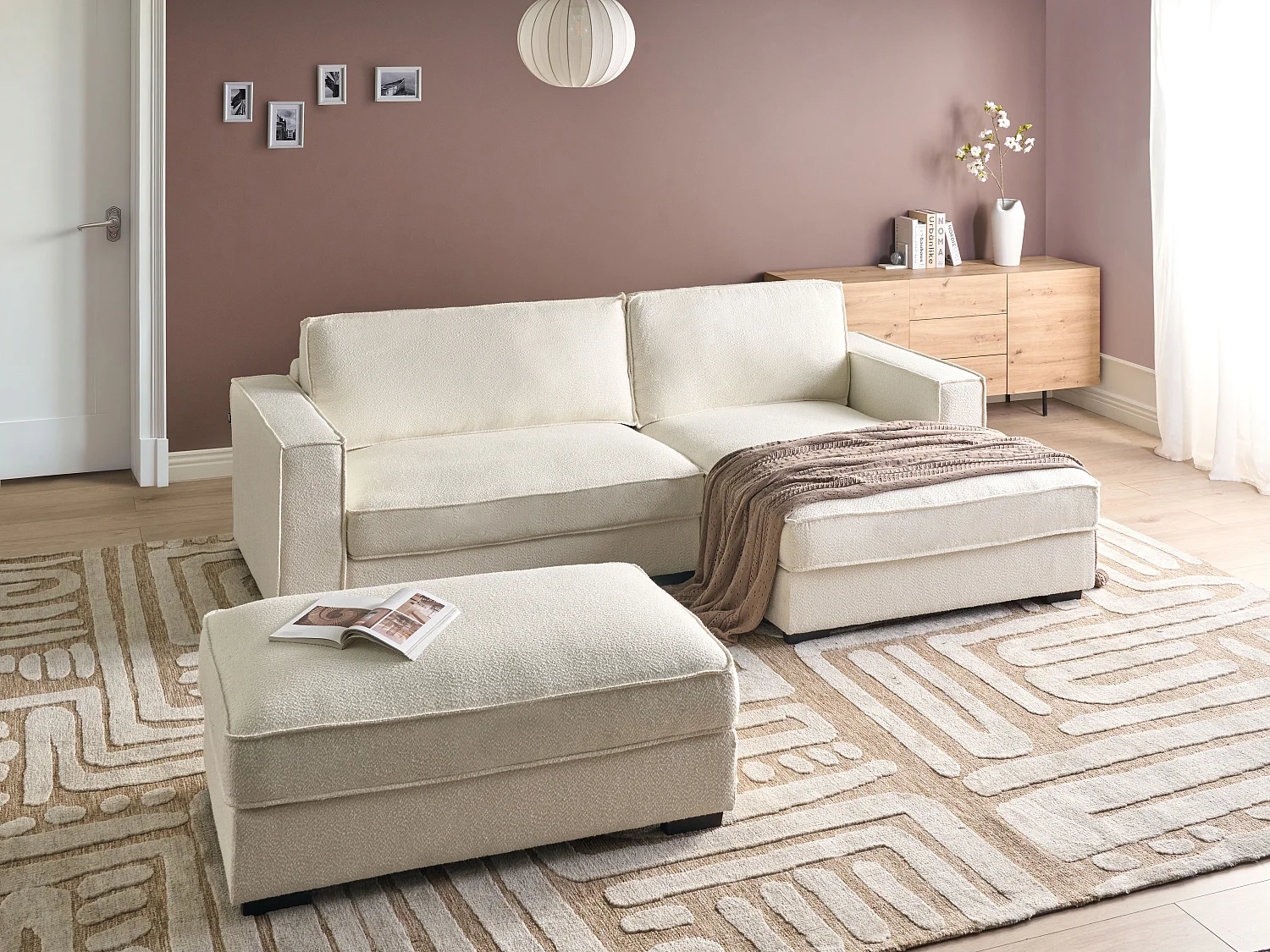 Canapé d'Angle à droite avec Pouf Moderne en Bouclé Repose-pieds Ottoman Dossier Rembourré avec Coussins Blanc Cassé Renders