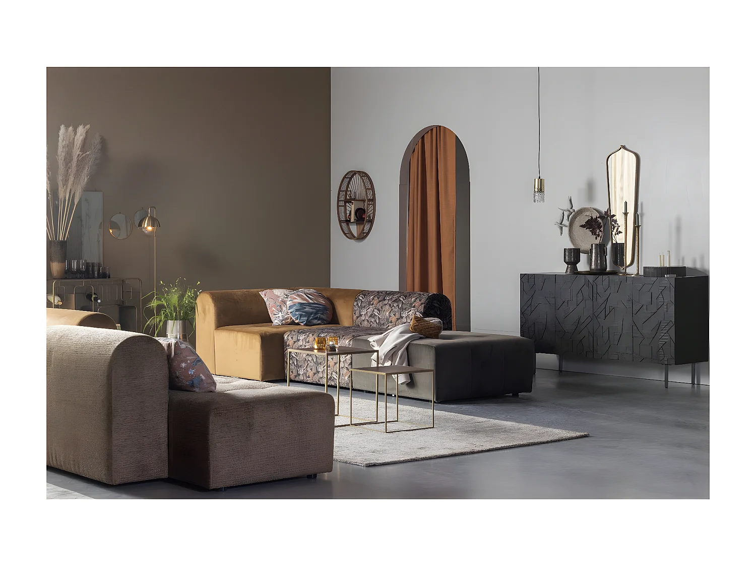 COUNTER - Geschnitztes Buffet aus Holz, schwarz L160