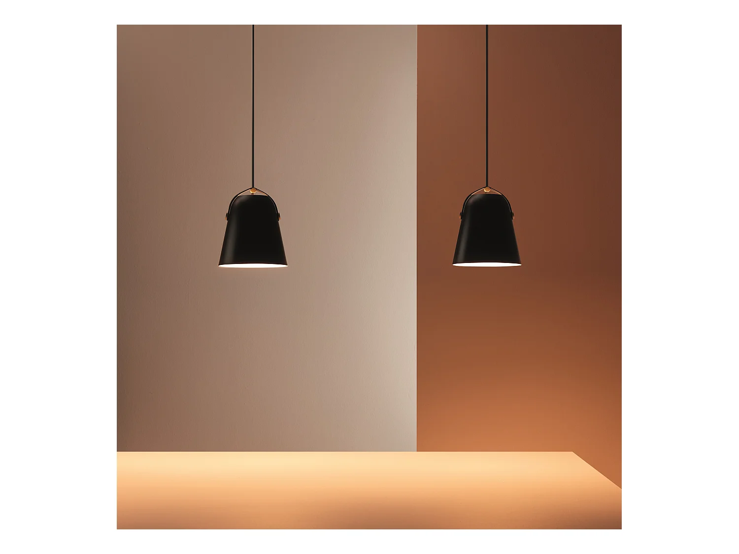 LEDS C4 Lampe à Suspension Napa Small E27 15W Noir 1323Lm