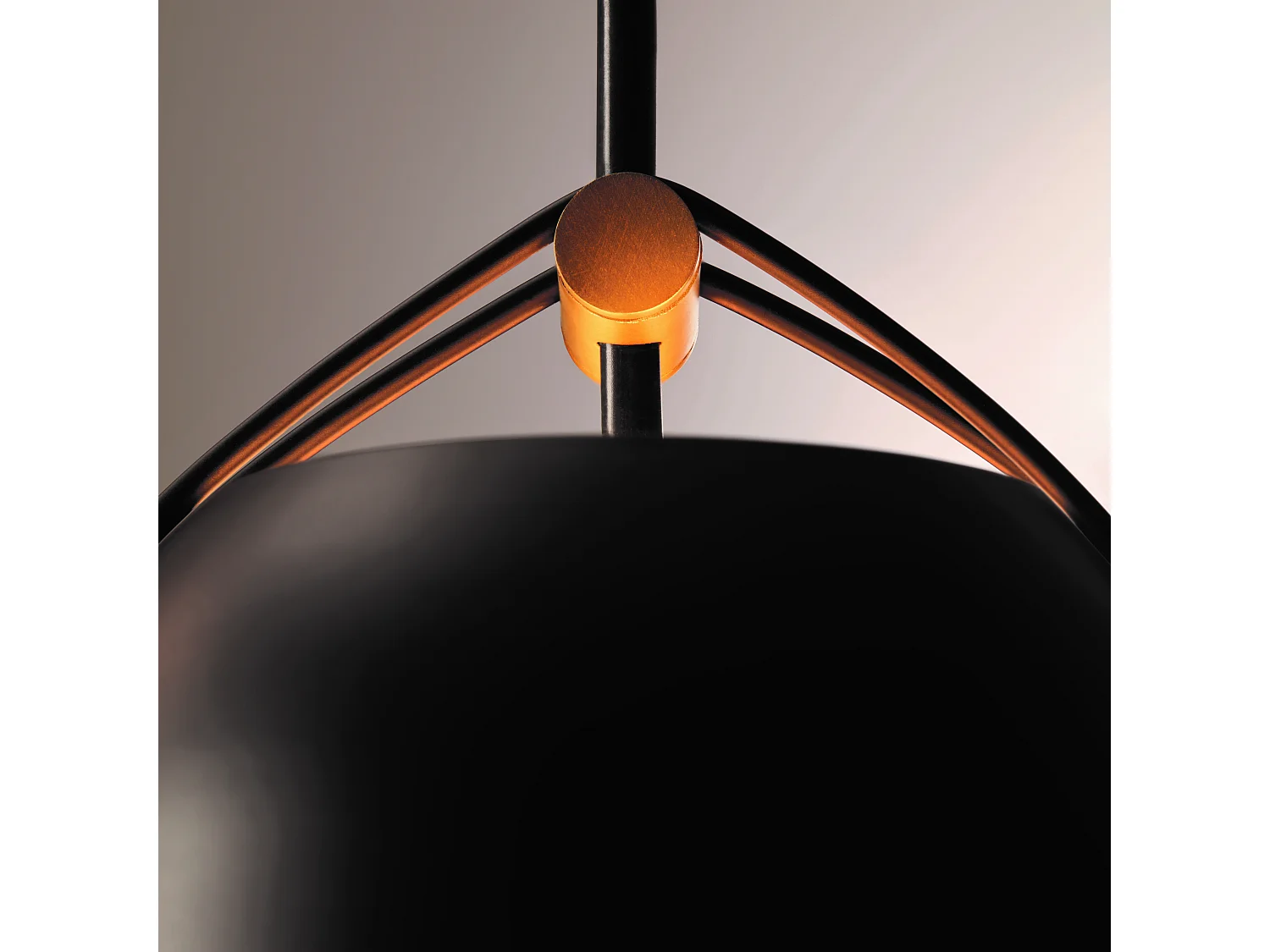 LEDS C4 Lampe à Suspension Napa Small E27 15W Noir 1323Lm