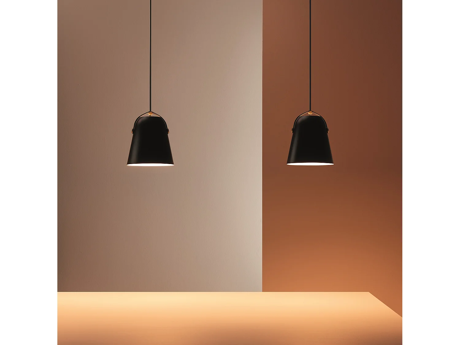 LEDS C4 Lampe à Suspension Napa Small E27 15W Noir 1323Lm