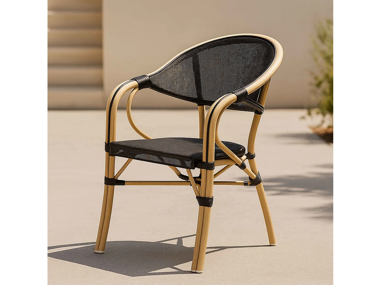 Chaise de terrasse empilable bistrot parisien noire
