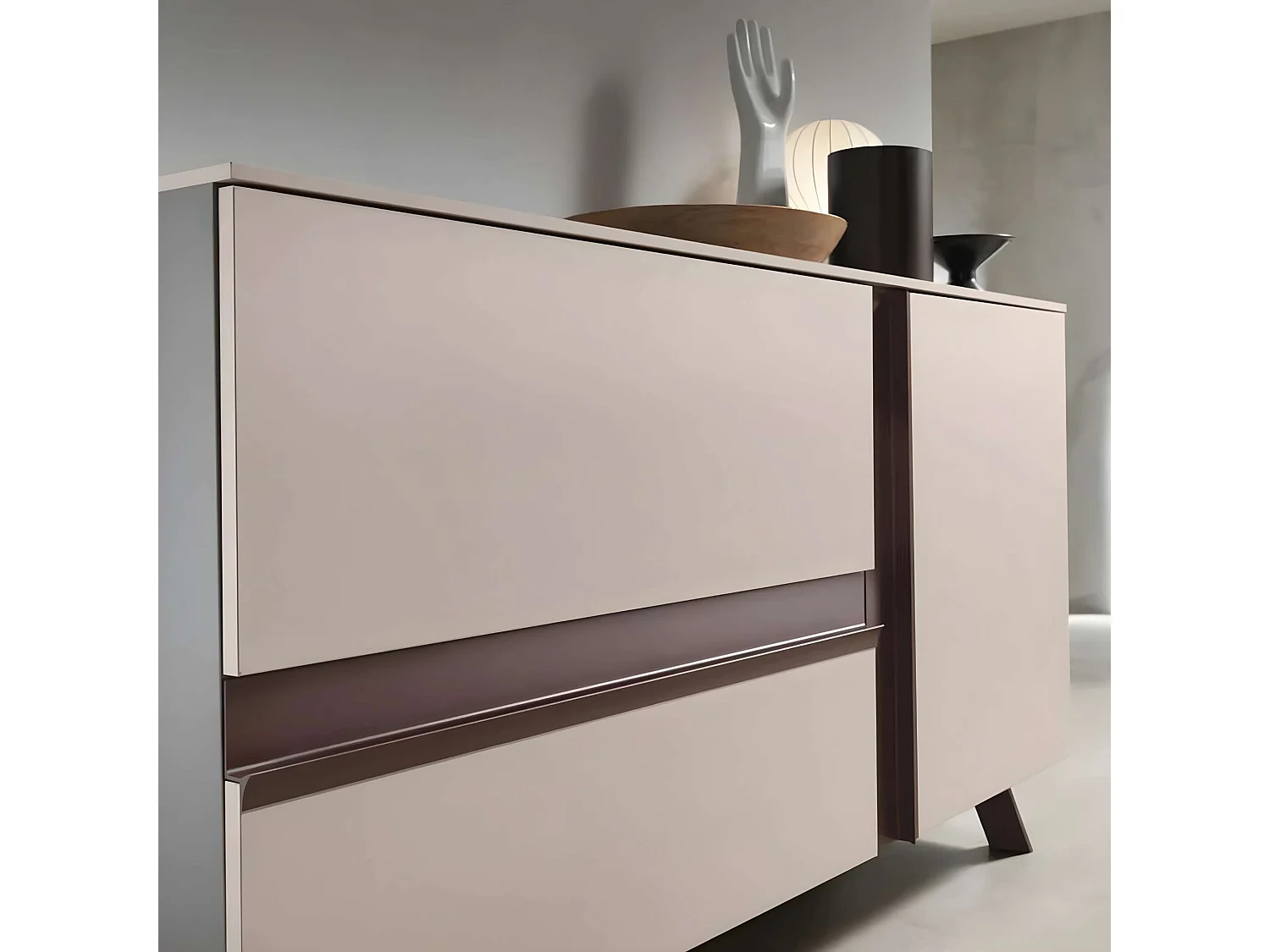 Madia moderna in legno "Abaco" 2 ante 1 cassetto con piedi in metallo verniciato