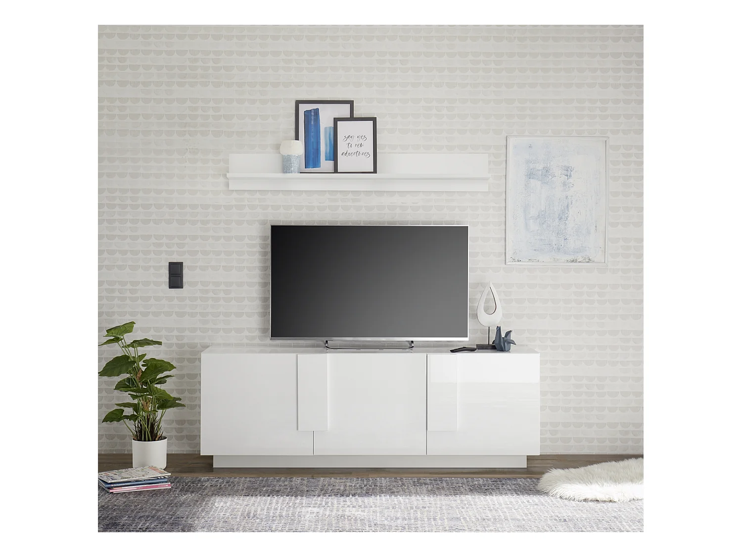 Mobile porta TV con tre ante battenti design moderno 181x63 PTL11 bianco lucido