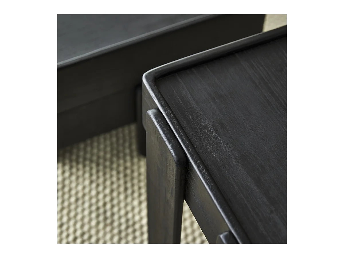 Set aus schwarzen, stapelbaren Ablagetischen aus massivem Mangoholz Nido