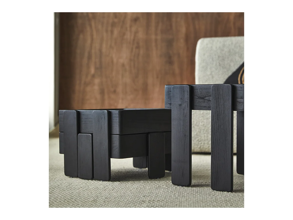 Set aus schwarzen, stapelbaren Ablagetischen aus massivem Mangoholz Nido