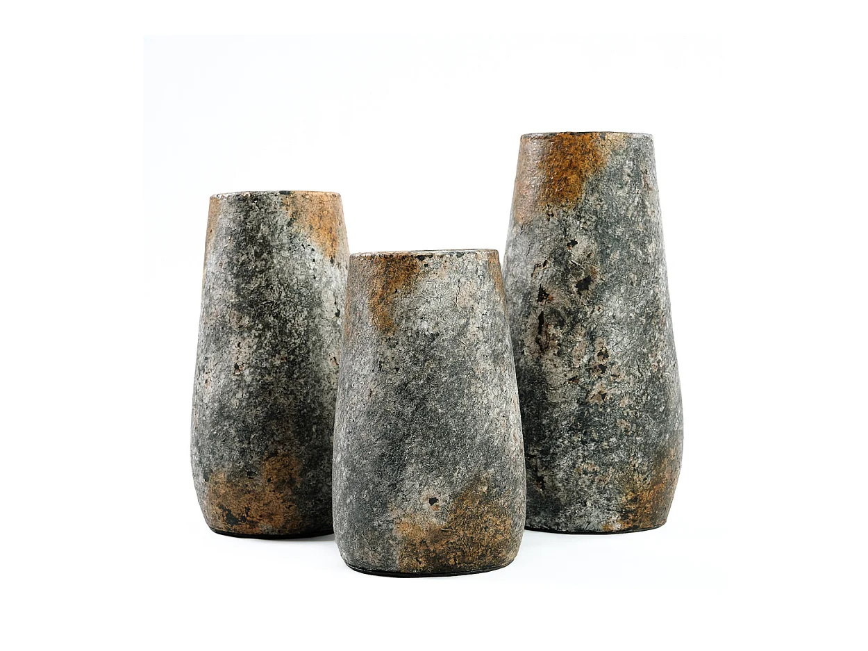 Die gruselige Vase – Antikgrau – M