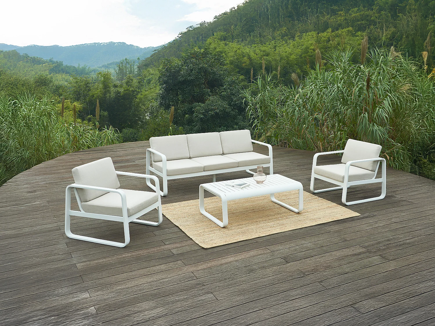 Salon de jardin en aluminium : 1 canapé 3 places et 1 table basse - Blanc avec coussins beiges - LOMIA de MYLIA
