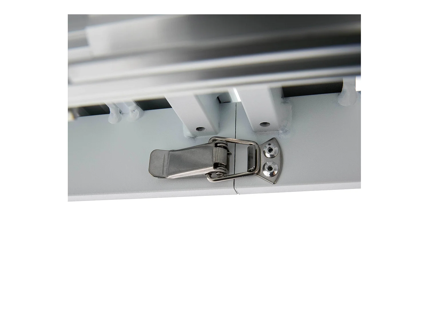 Ensemble table extensible et 8 chaises de jardin en aluminium blanc