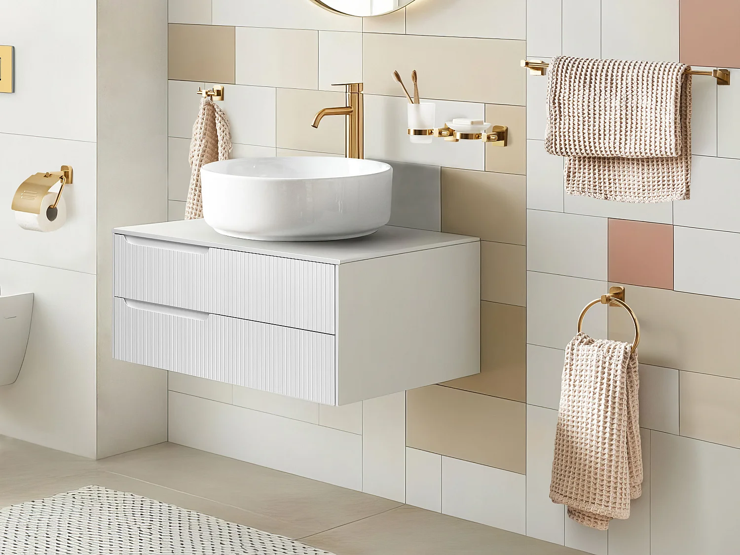 Lot de 6 pièces de quincaillerie pour salle de bain POCONE avec porte-serviettes et crochets Doré