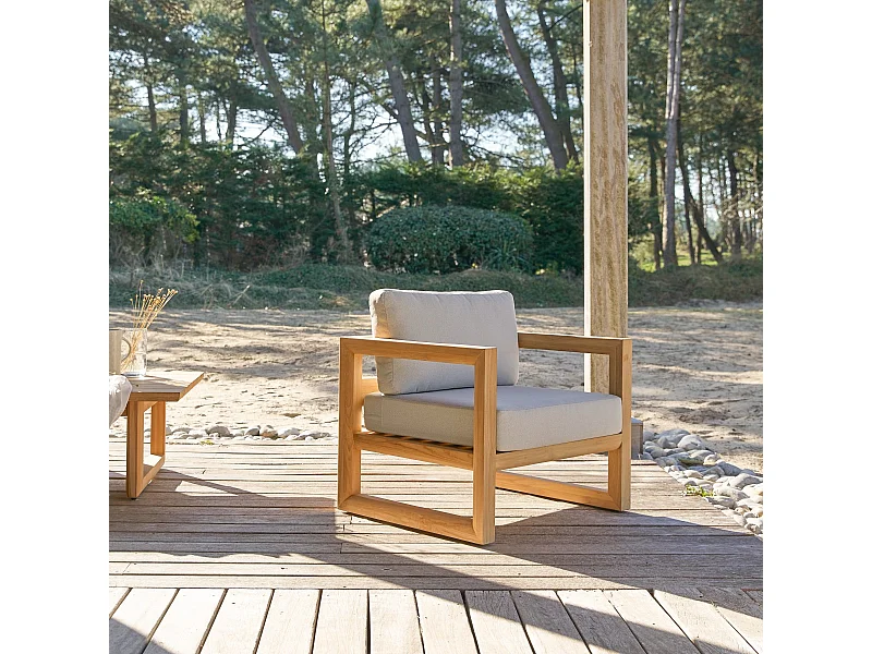 Poltrona da giardino in legno di teak massello Noah