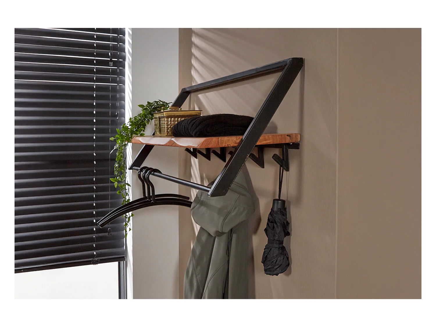 Vestiaire - Noir métal - ALEGRA