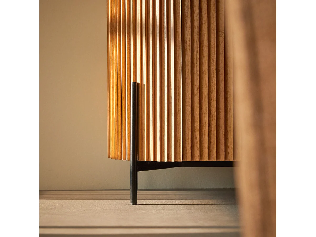 Buffet in legno di mindi Lou 150 cm