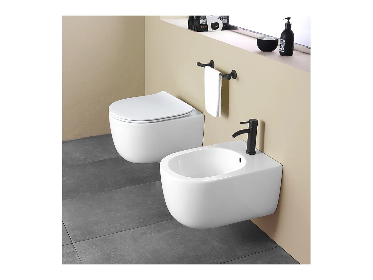Sanitari Bidet e Vaso WC Sospesi rimless scarico vortice coprivaso softclose cloud