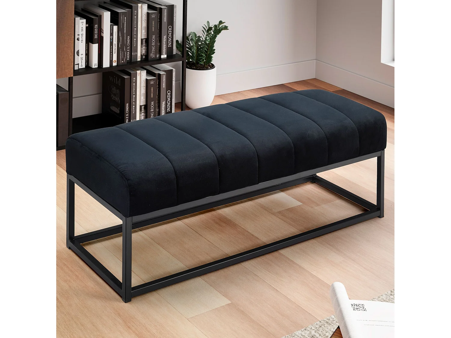 Banc Rembourré Noir 108x40x40 cm Style Moderne avec Structure en Métal | Banquette Couloir Velours