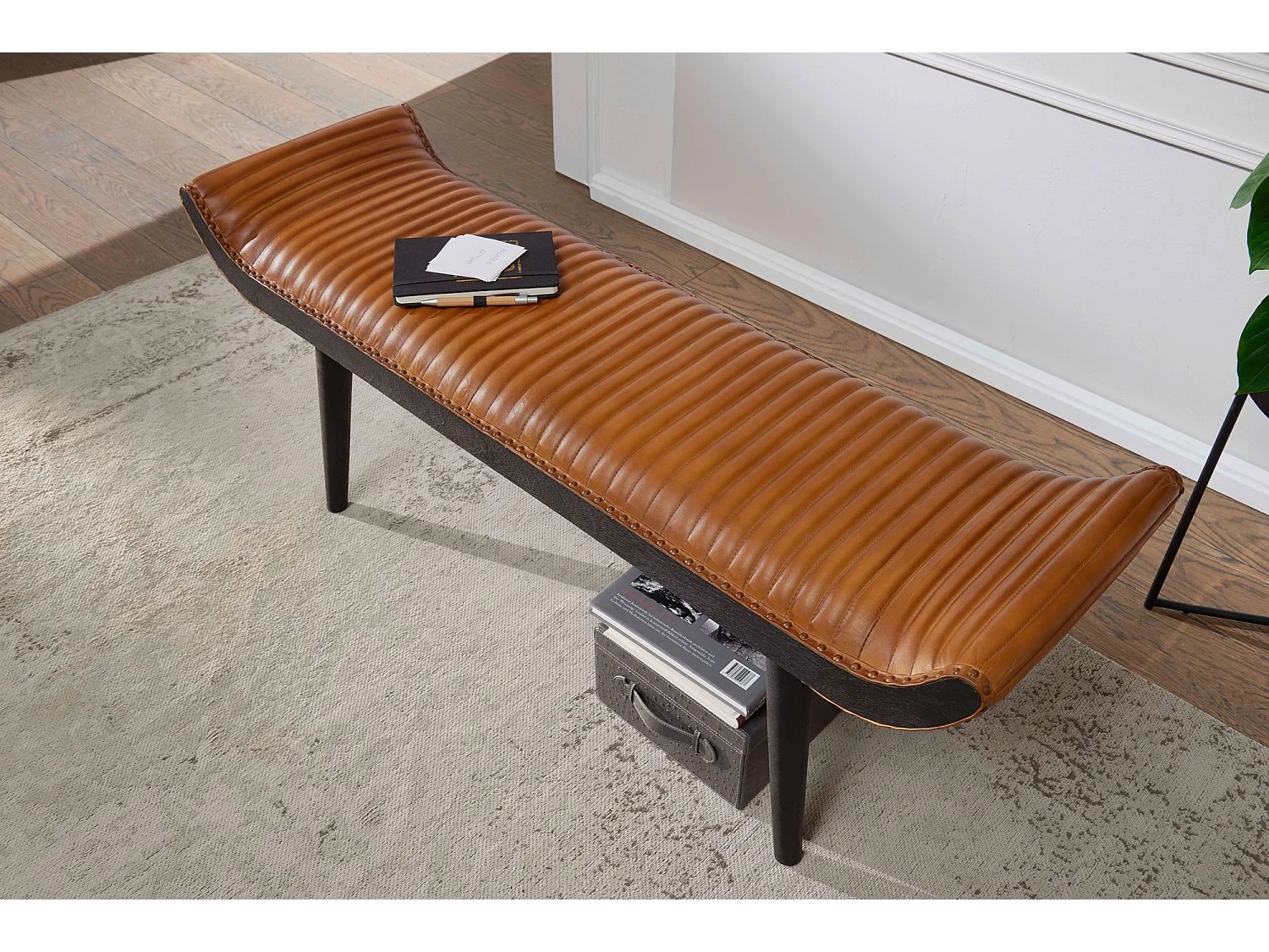 banc cuir véritable / banc bois massif marron 125x51x38 cm moderne | Banc rembourré design couloir