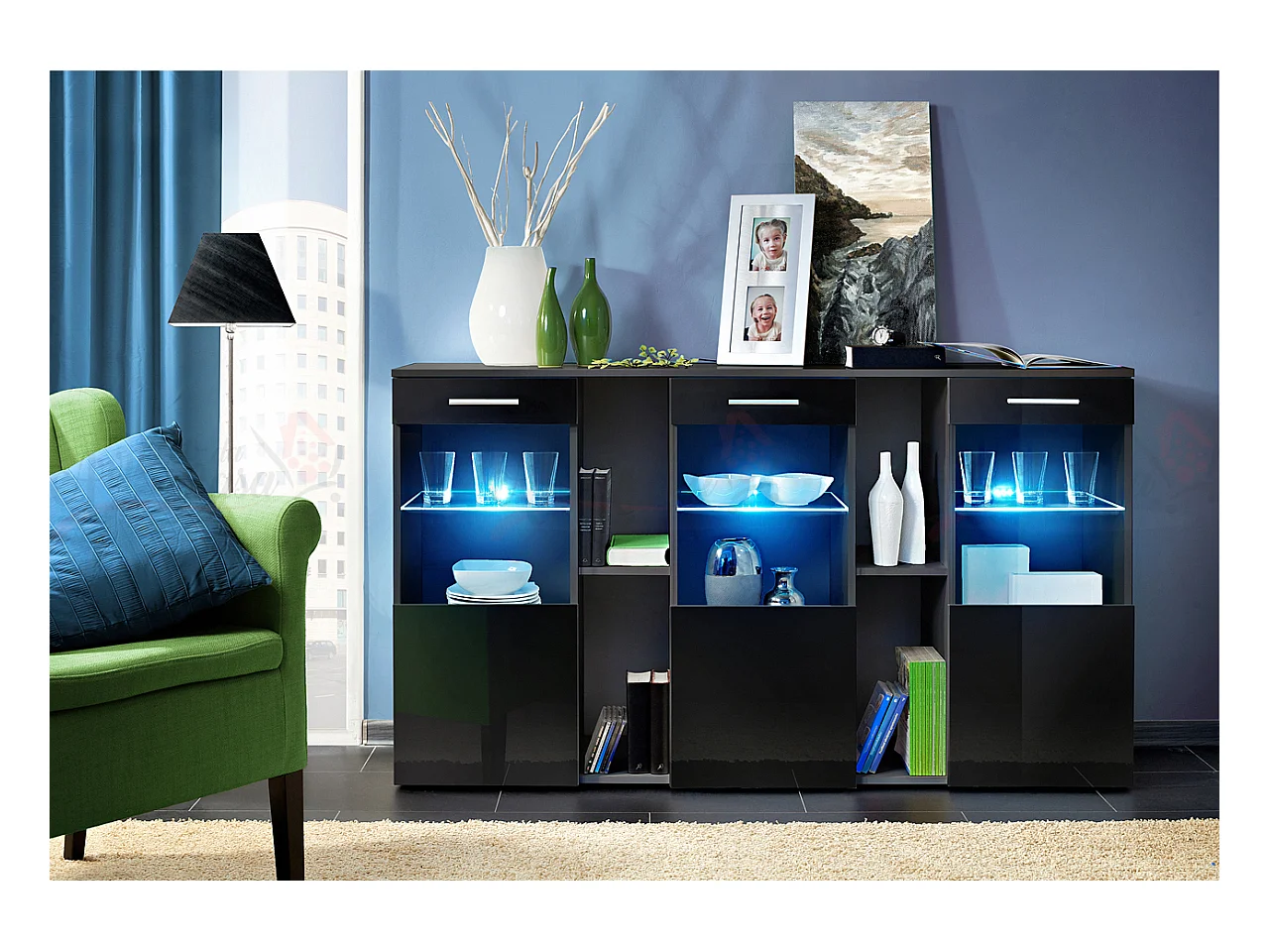 Madia per soggiorno design moderno con tre ante in vetro illuminate a LED 160x92 nero MP6