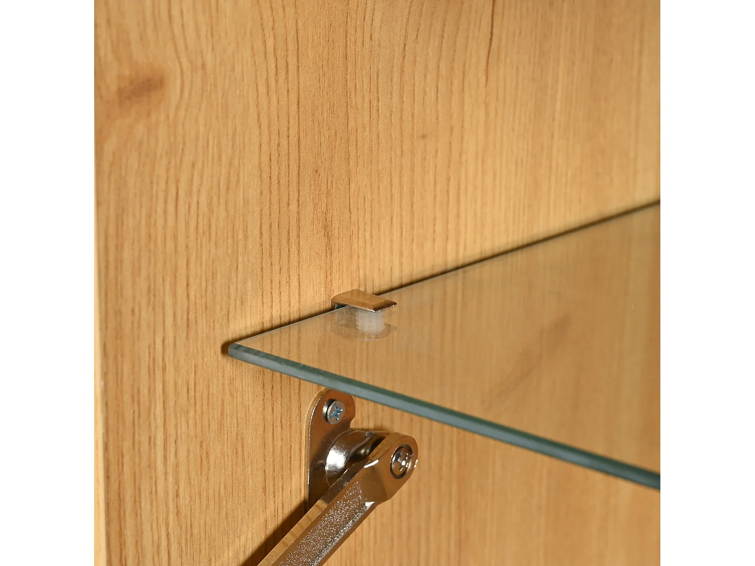 Buffet 110x38x111cm avec 3 portes dont 1 porte en verre, 2 tiroirs et rayonnages à vin, LED inclus, en woodgrain naturel clair