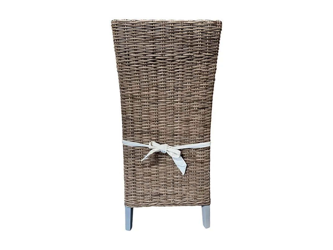 Lot 2 chaises en kubu tressé et pieds bois gris clair – BORA BORA 2