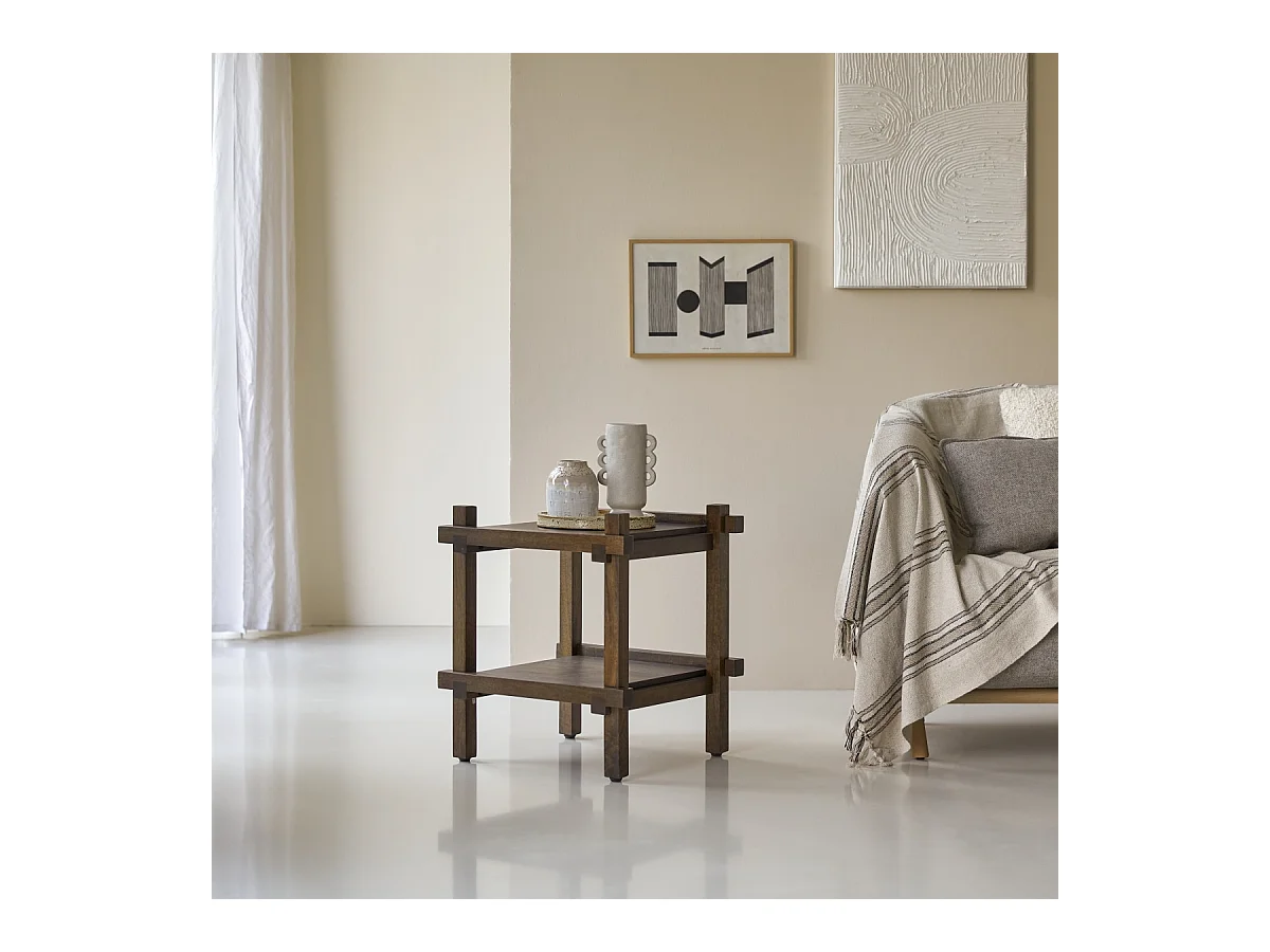 Beistelltisch Arko aus massivem Mangoholz