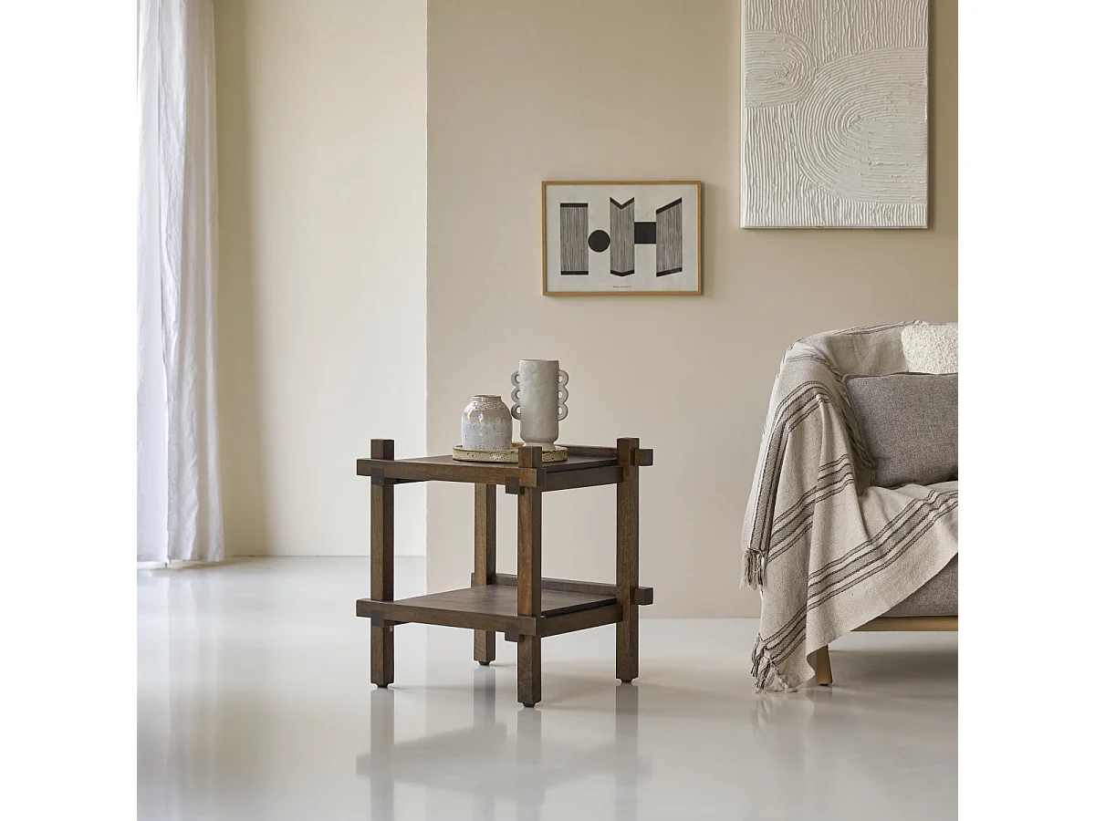 Beistelltisch Arko aus massivem Mangoholz