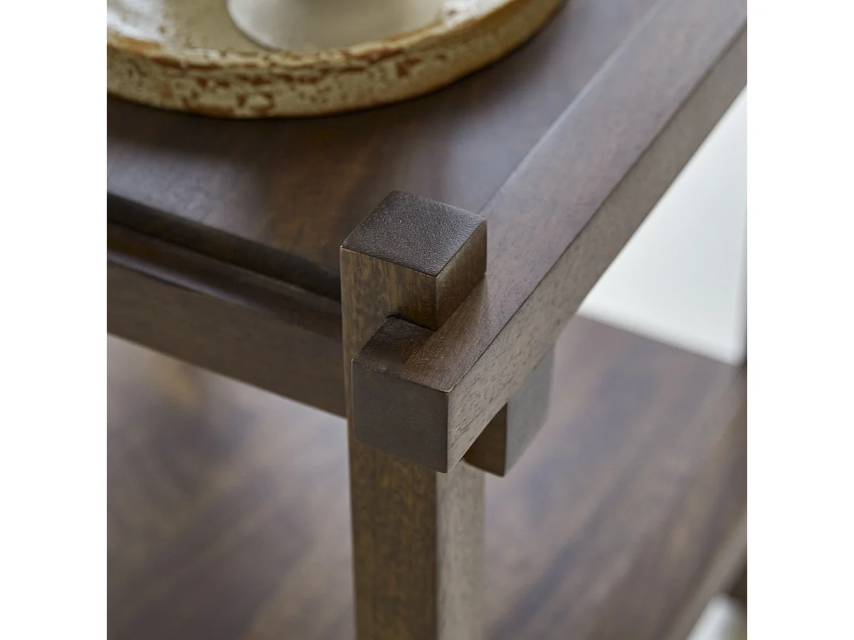 Beistelltisch Arko aus massivem Mangoholz