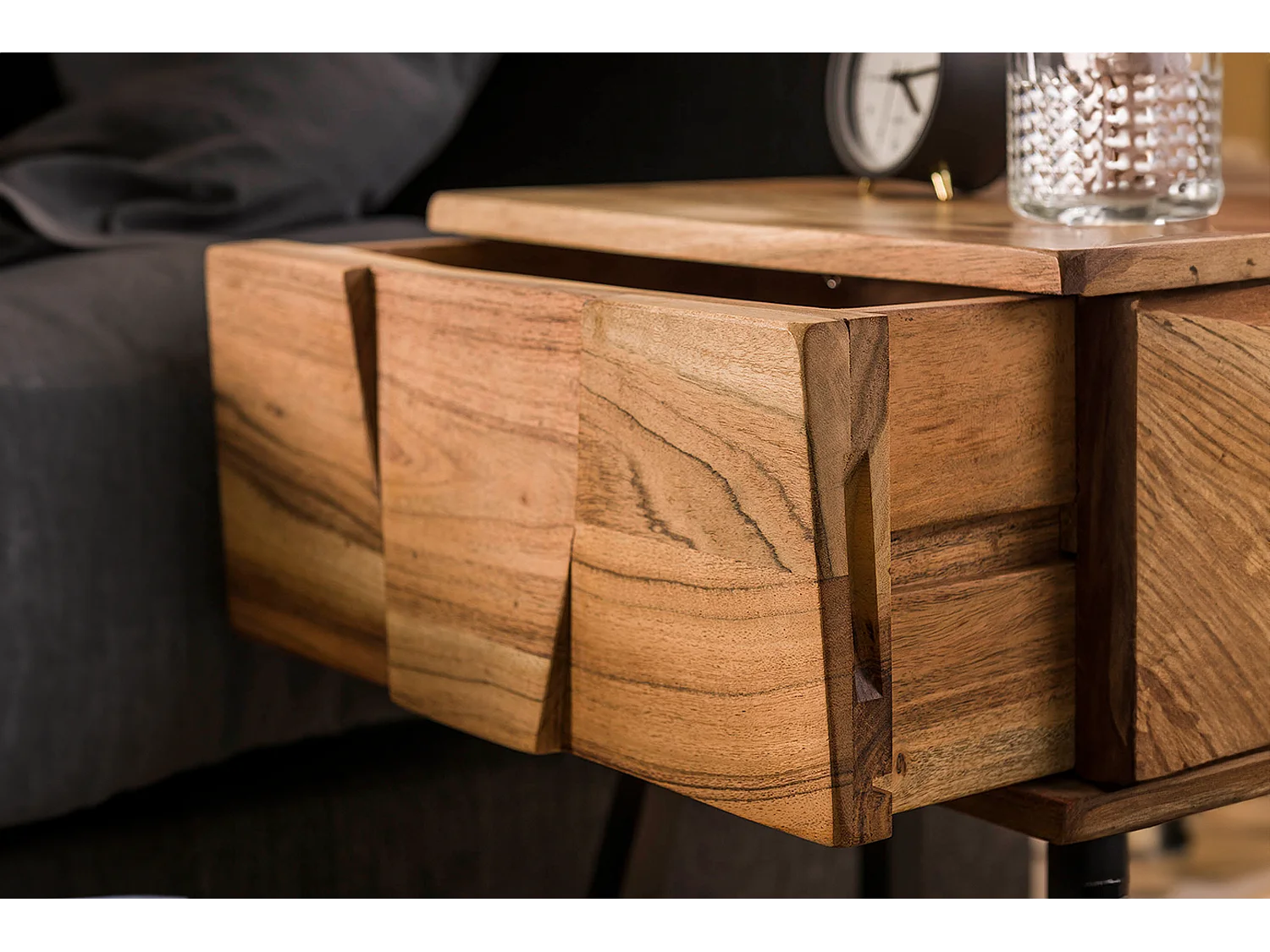 Mesilla de noche - Madera Madera - 30 x 40 cm - ANYL