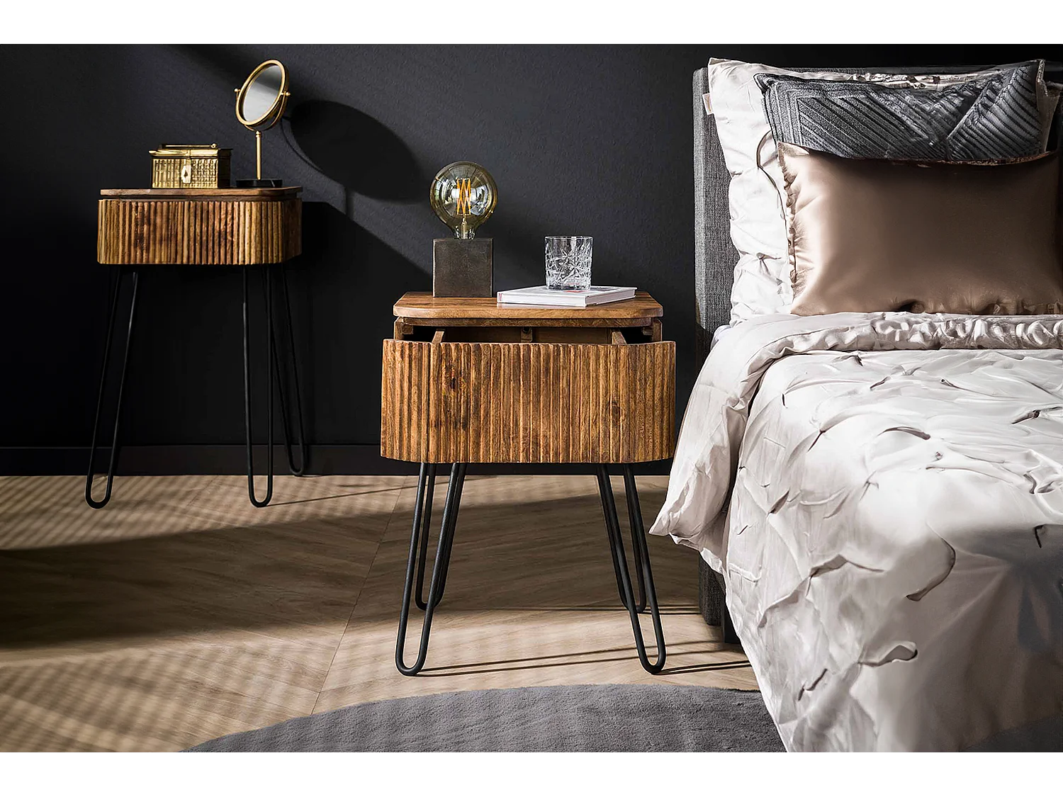 Mesilla de noche - Madera Madera - 40 x 45 cm - HEVE