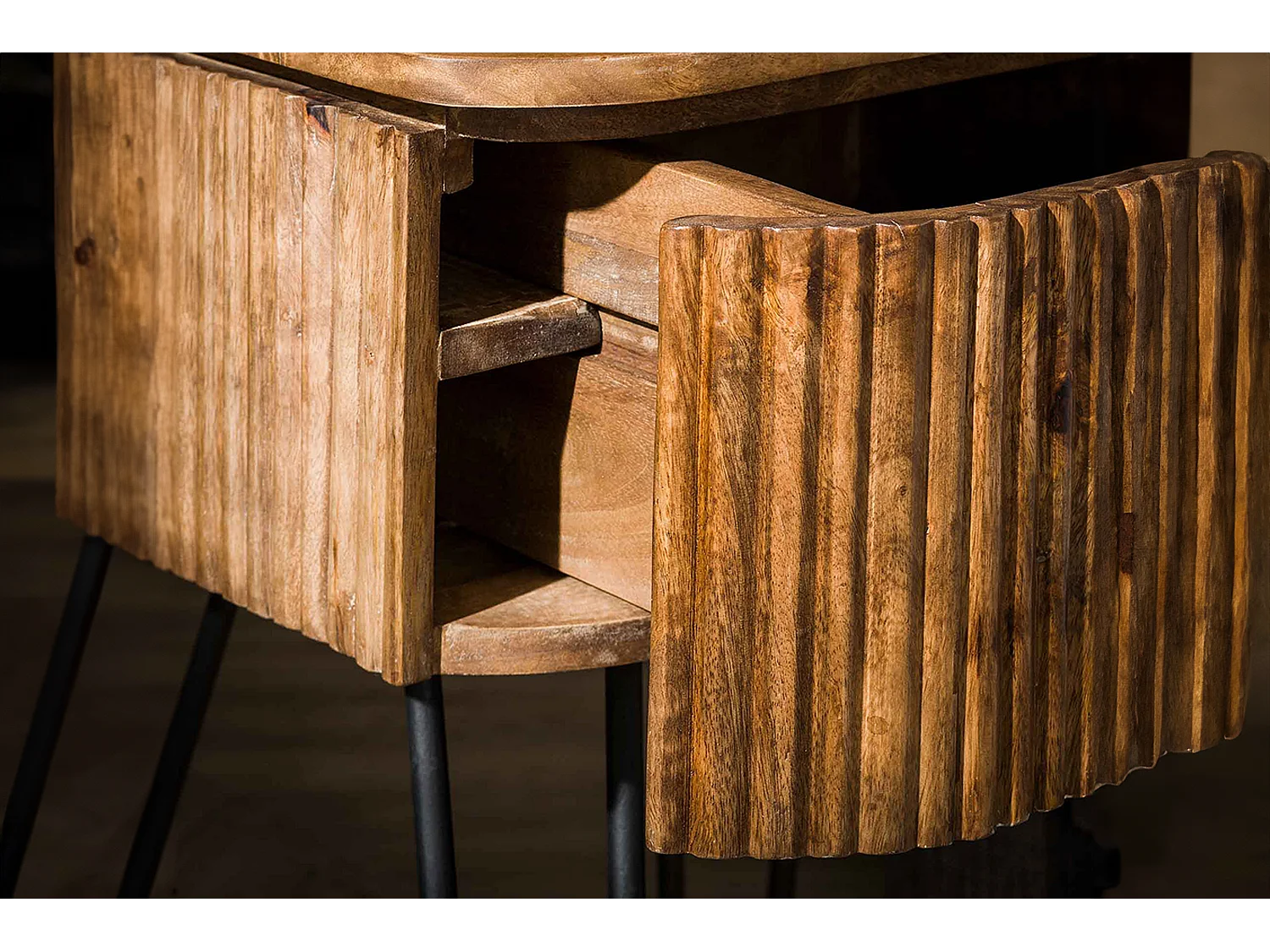 Mesilla de noche - Madera Madera - 40 x 45 cm - HEVE