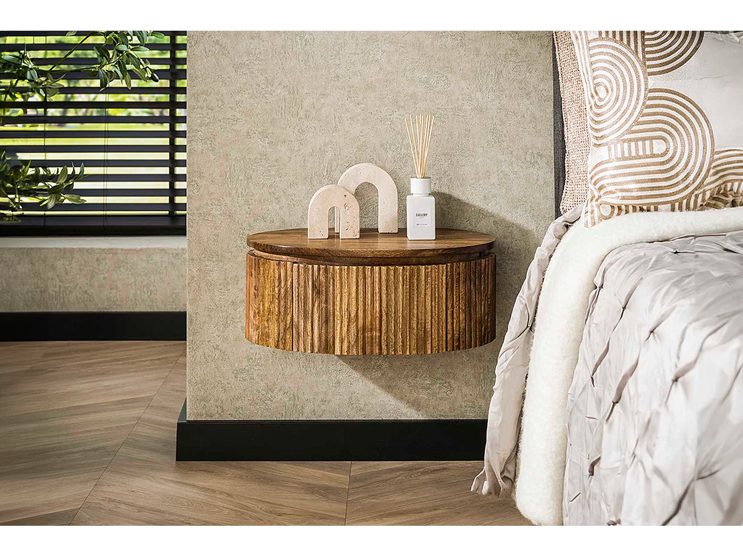 Mesilla de noche - Madera Madera - 35 x 50 cm - HEVE