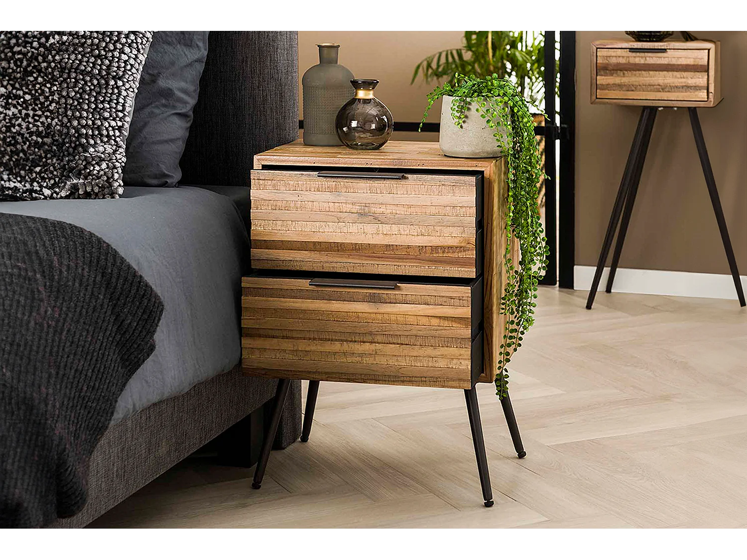 Mesilla de noche - Madera Madera - 30 x 45 cm - TICAR