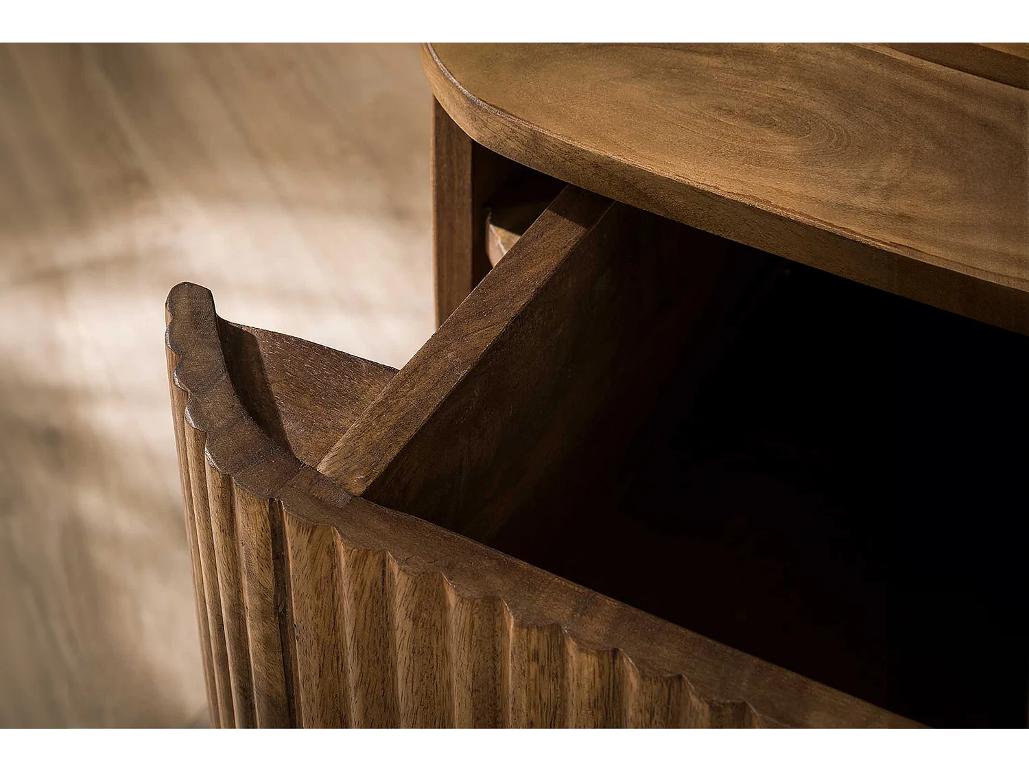 Mesilla de noche - Madera Madera - 40 x 45 cm - HEVE