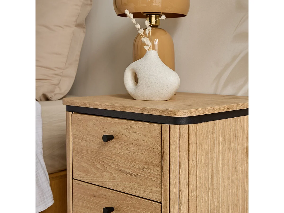 Table de chevet 2 tiroirs avec côtés effet rainuré H55 cm - MALAGA