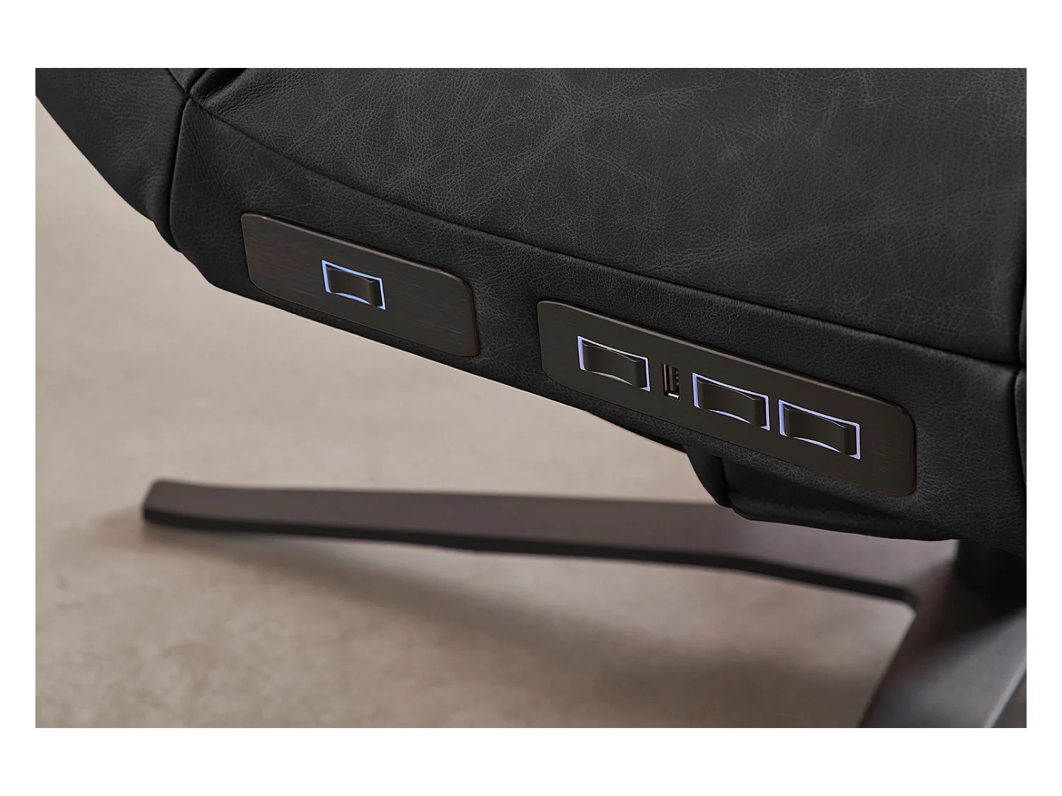 Chaise longue - Noir cuir - LETICIA