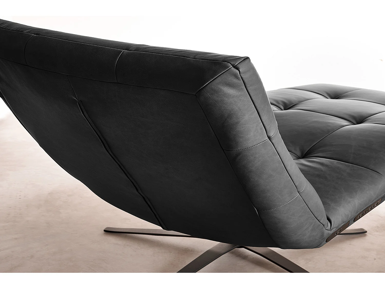 Chaise longue - Nero pelle - LETICIA