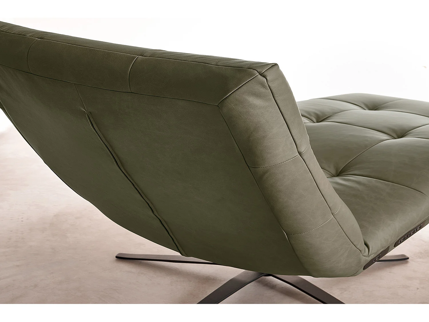Chaise longue - verde pelle - LETICIA