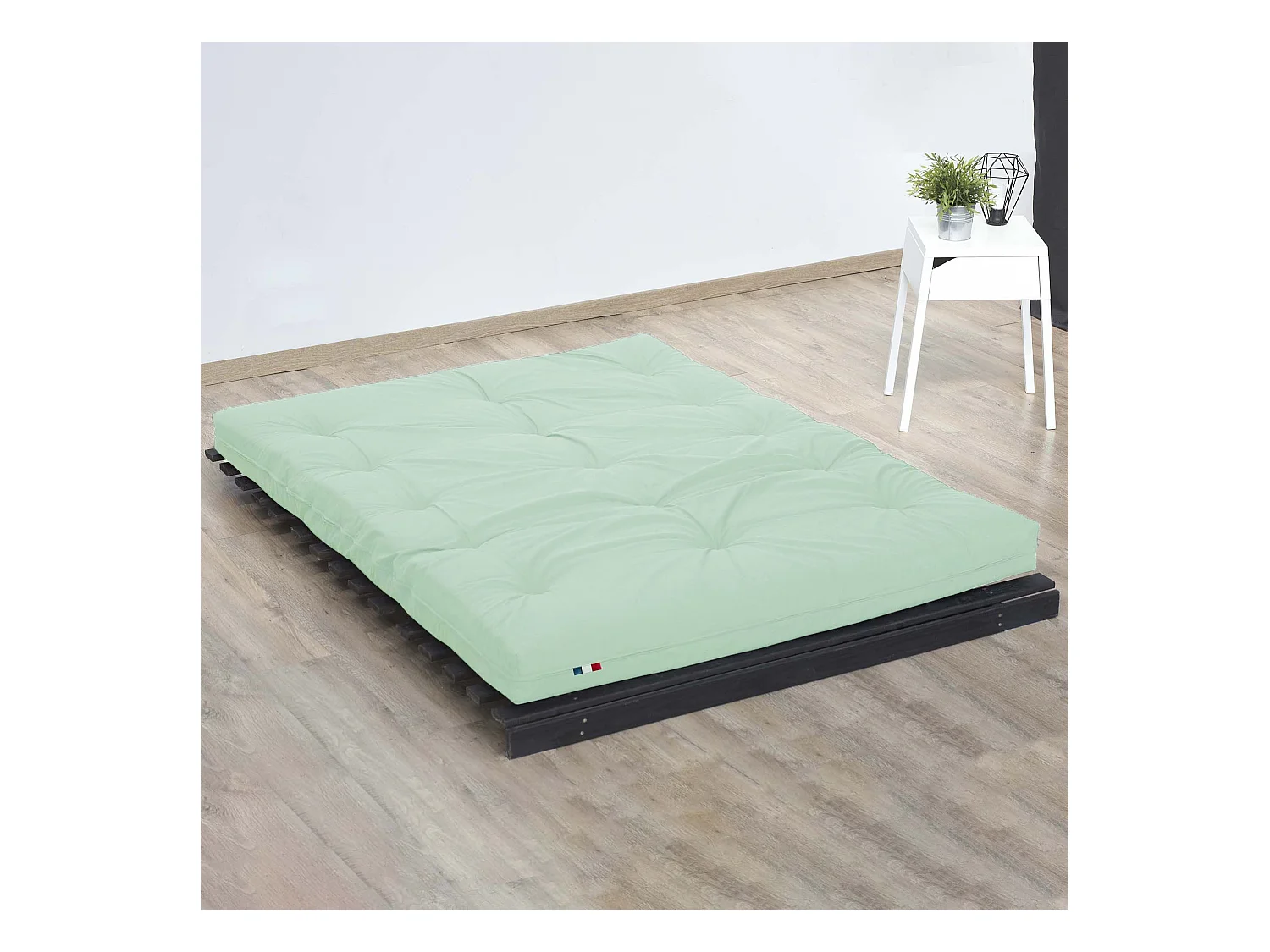 Matelas futon vert céladon coeur en latex 90x190