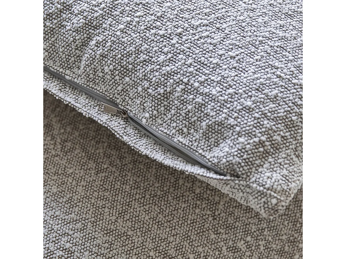 Sessel Nina aus massivem Mindiholz und ecrufarbenem Stoff ,1-Sitz