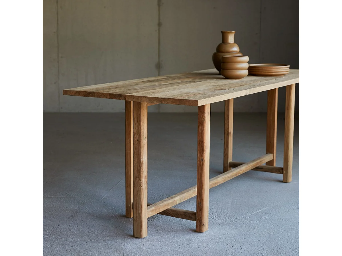 Esstisch Antonia aus massivem Recycling-Teak 200