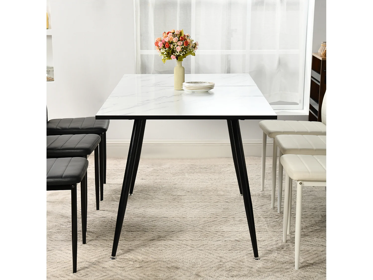 URBAN MEUBLE Table de salle à manger rectangulaire extensible blanche effet marbre de style scandinave pieds noir 120-160