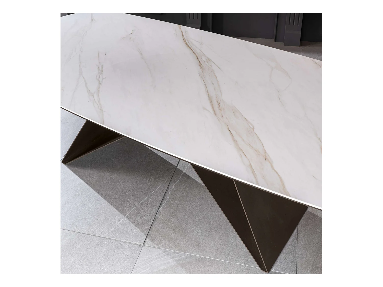 Table fixe moderne "Loyra" en céramique sur verre trempé effet marbre cm 220x110 76h