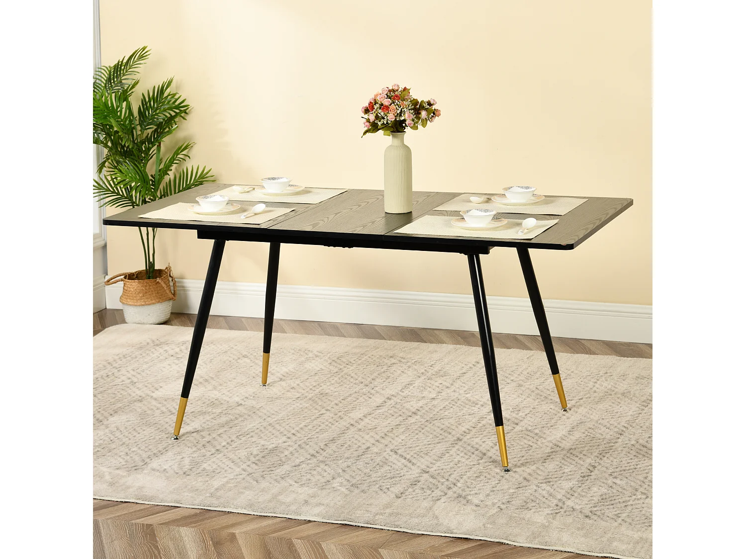 URBAN MEUBLE Table de salle à manger rectangulaire extensible noir effet bois de style scandinave pieds points dorés 120-160