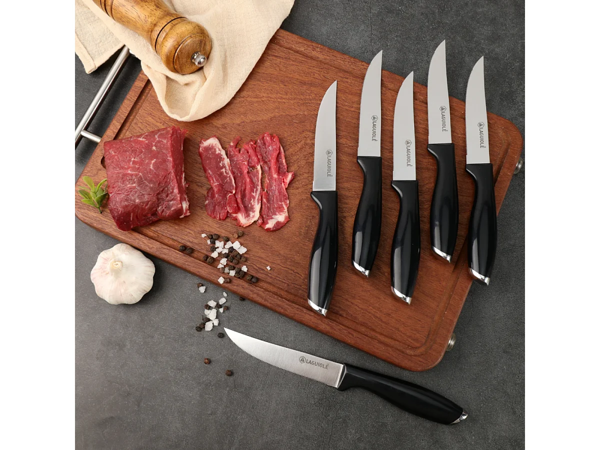 Set de 6 couteaux à steak en acier noir - "Lumin"