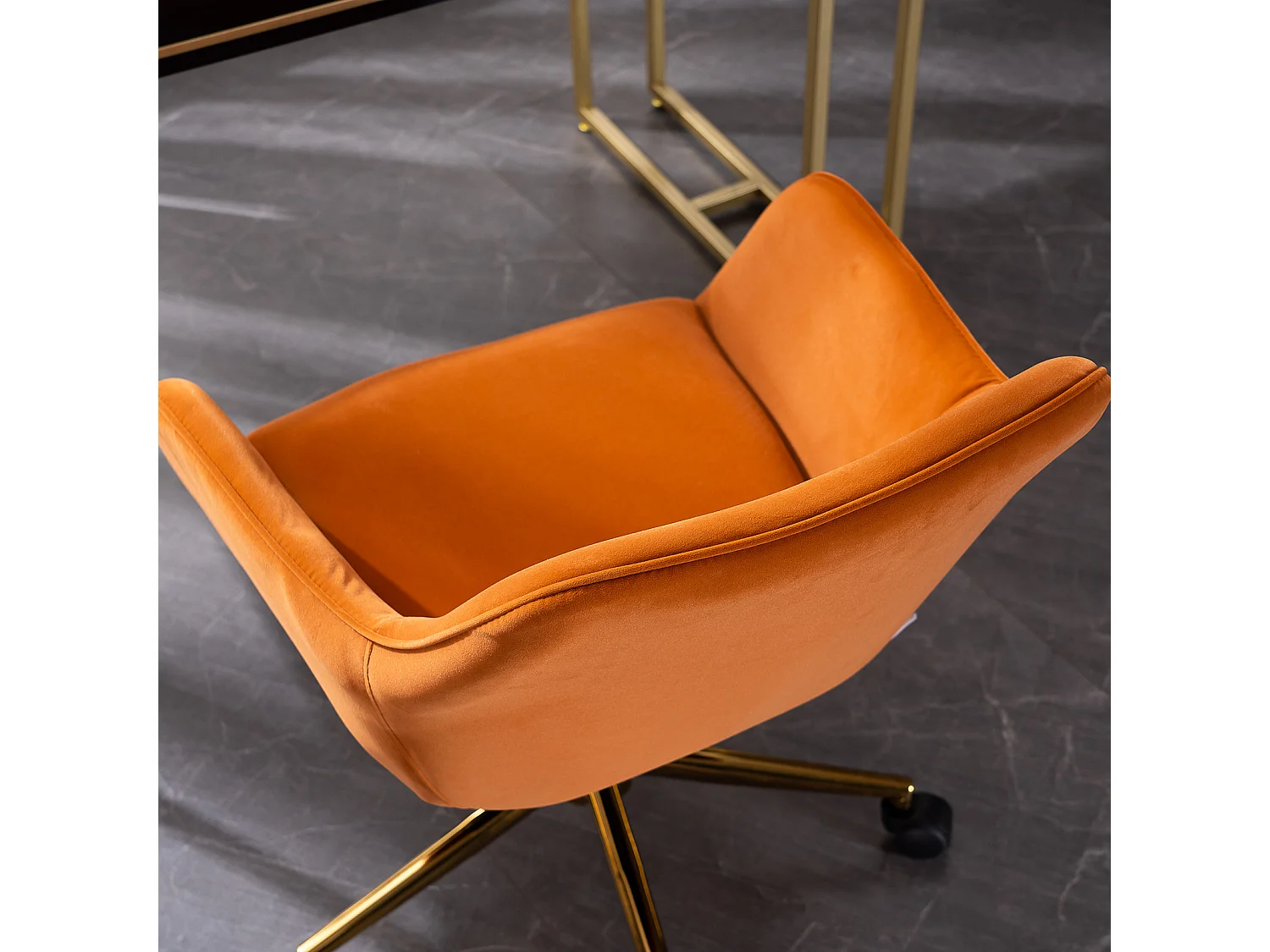 Fauteuil de bureau 360°pivotante et réglable en hauteur avec roulettes - orange